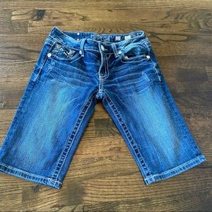 Miss Me Bermuda shorts women’s size 4